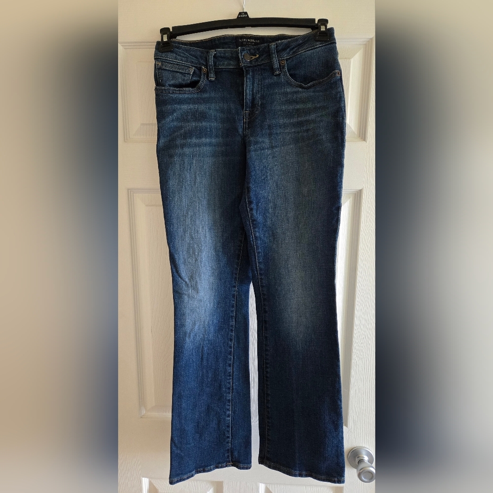 Lucky Brand Lolita Low Rise Boot Cut size 6/28